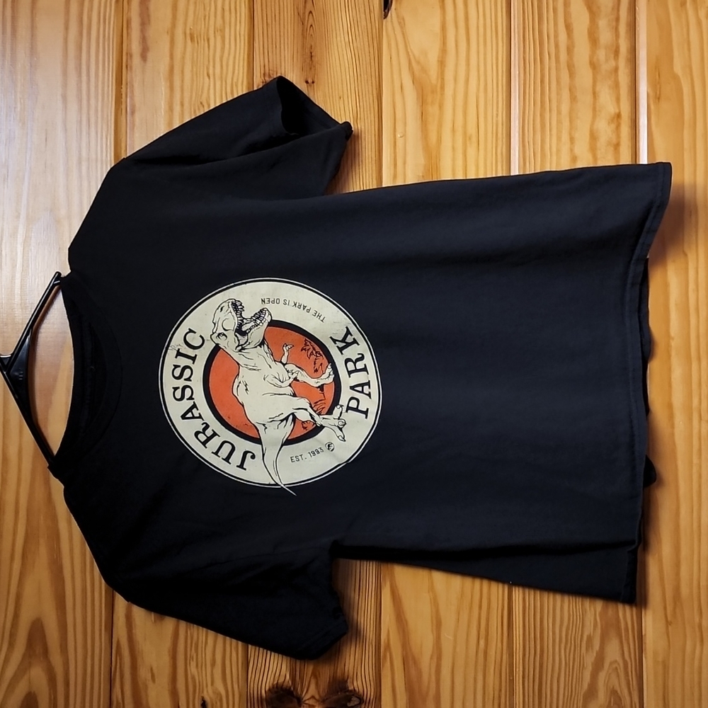 Boys Jurassic Park tee